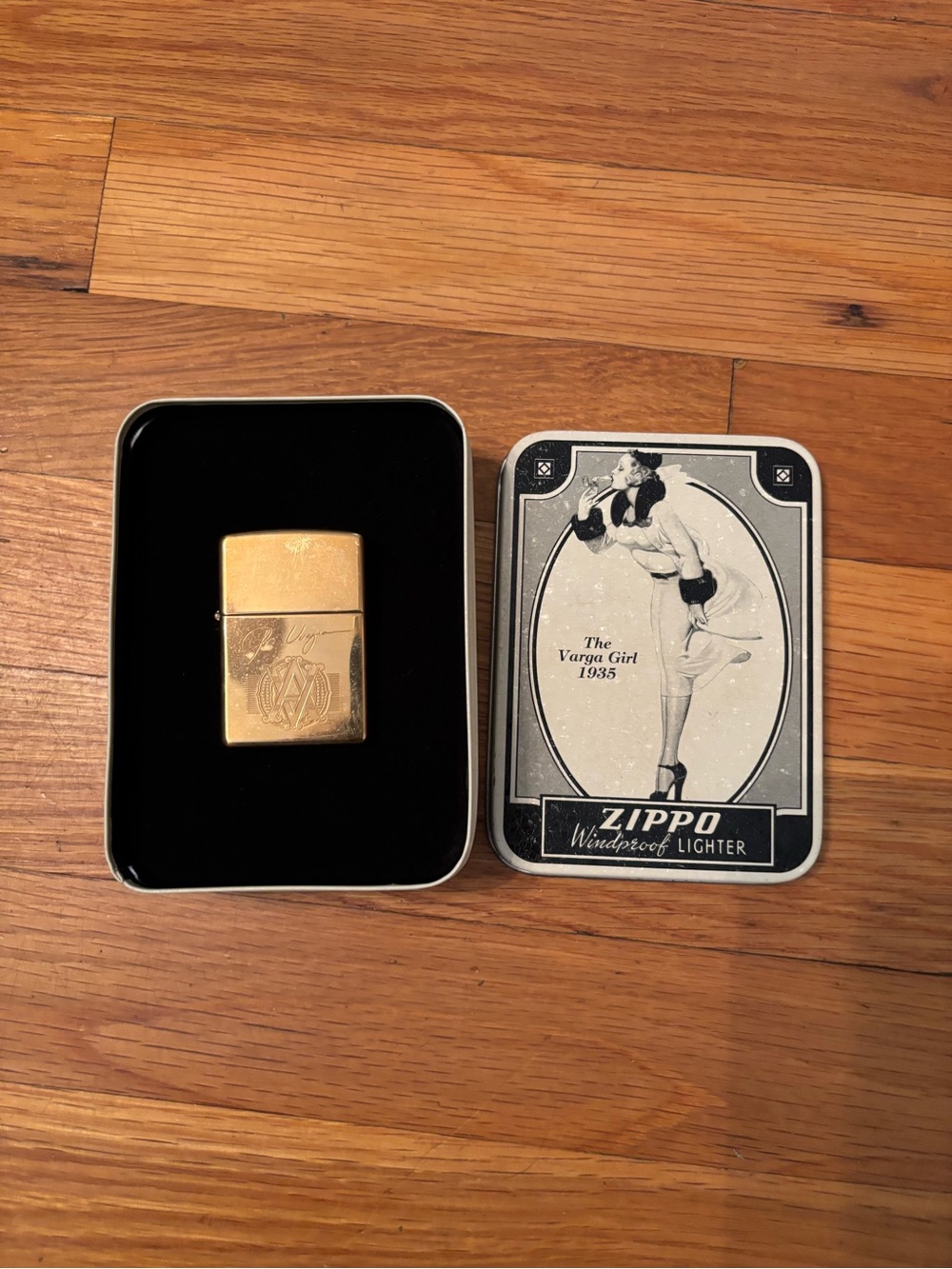 Zippo “The Varga Girl 1935” Collectible of the Year New